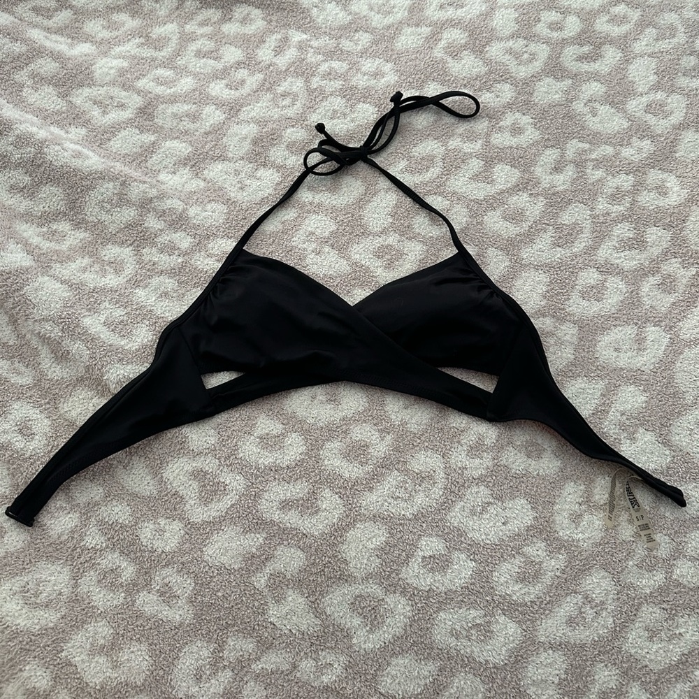 Black bikini top SMALL